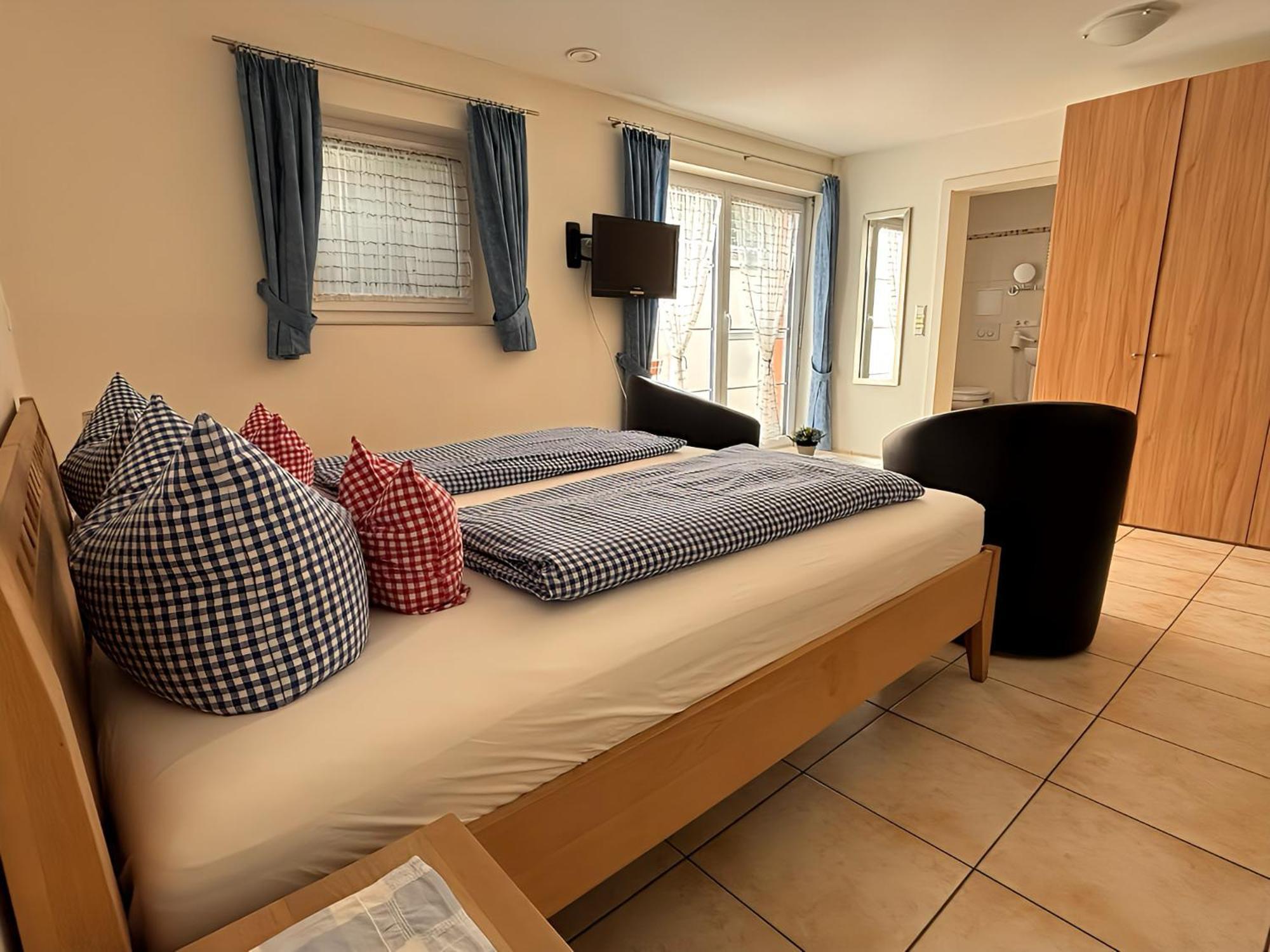 Hotel-Gasthof Adler リンダウ 部屋 写真
