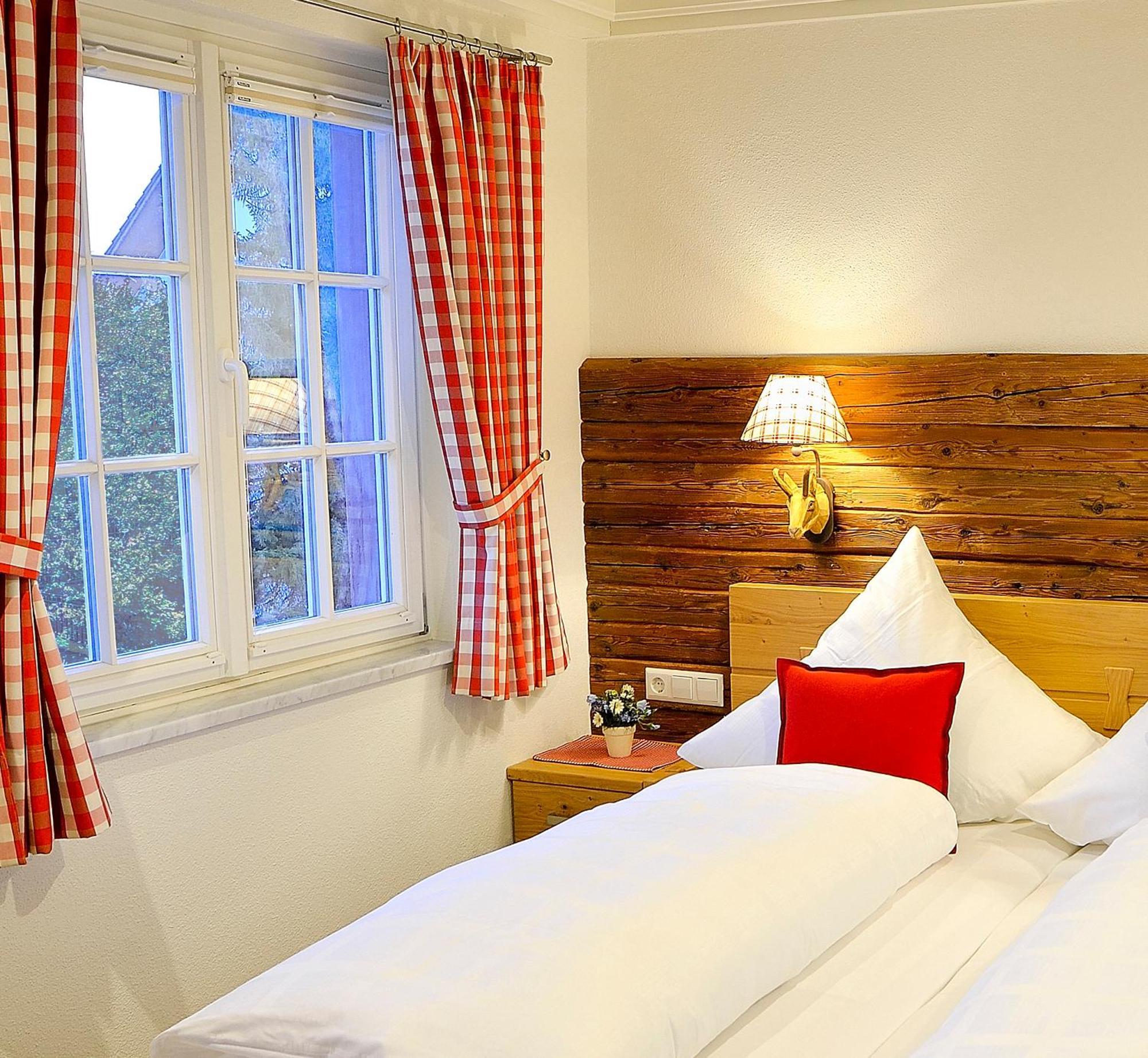 Hotel-Gasthof Adler リンダウ 部屋 写真